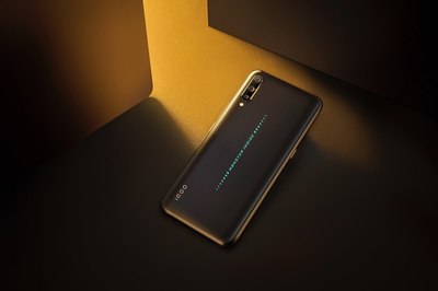 iQOO真上天了:31000米零下56度自由落体