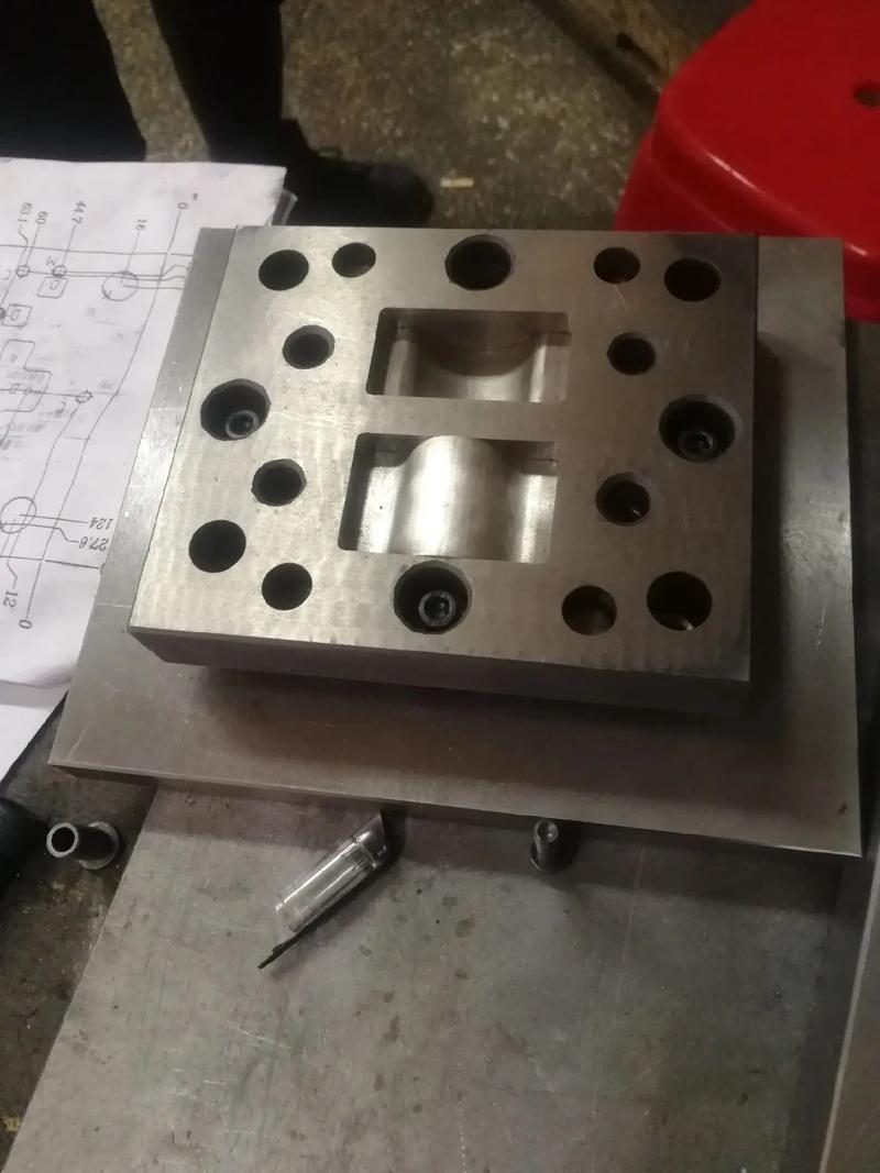 开年新突破 三款冲压件产品顺利开模，试模工作稳步推进